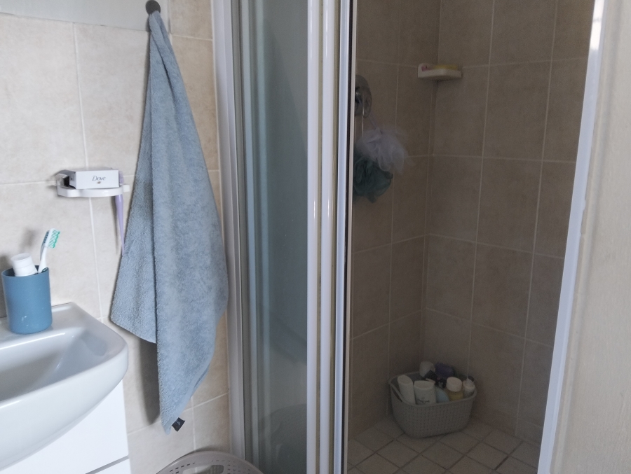 To Let 3 Bedroom Property for Rent in Vredelust Western Cape